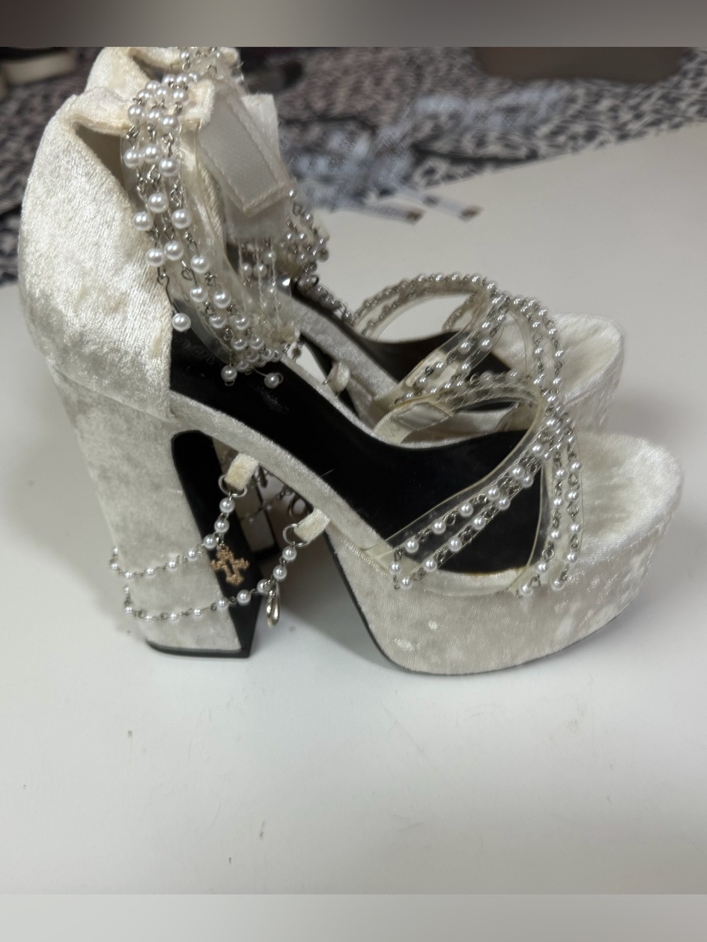 Sugar Thrillz Holy Revelation WhiteVelvet PearlGoth Angel Platform Heels 7*FLAWS